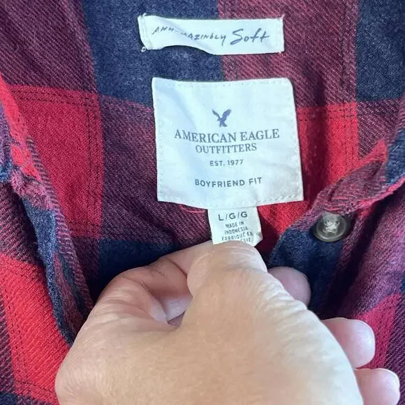 American Eagle Red Buffalo Plaid Petite Long Sleeve Button Down Women Size L - Picture 5 of 9